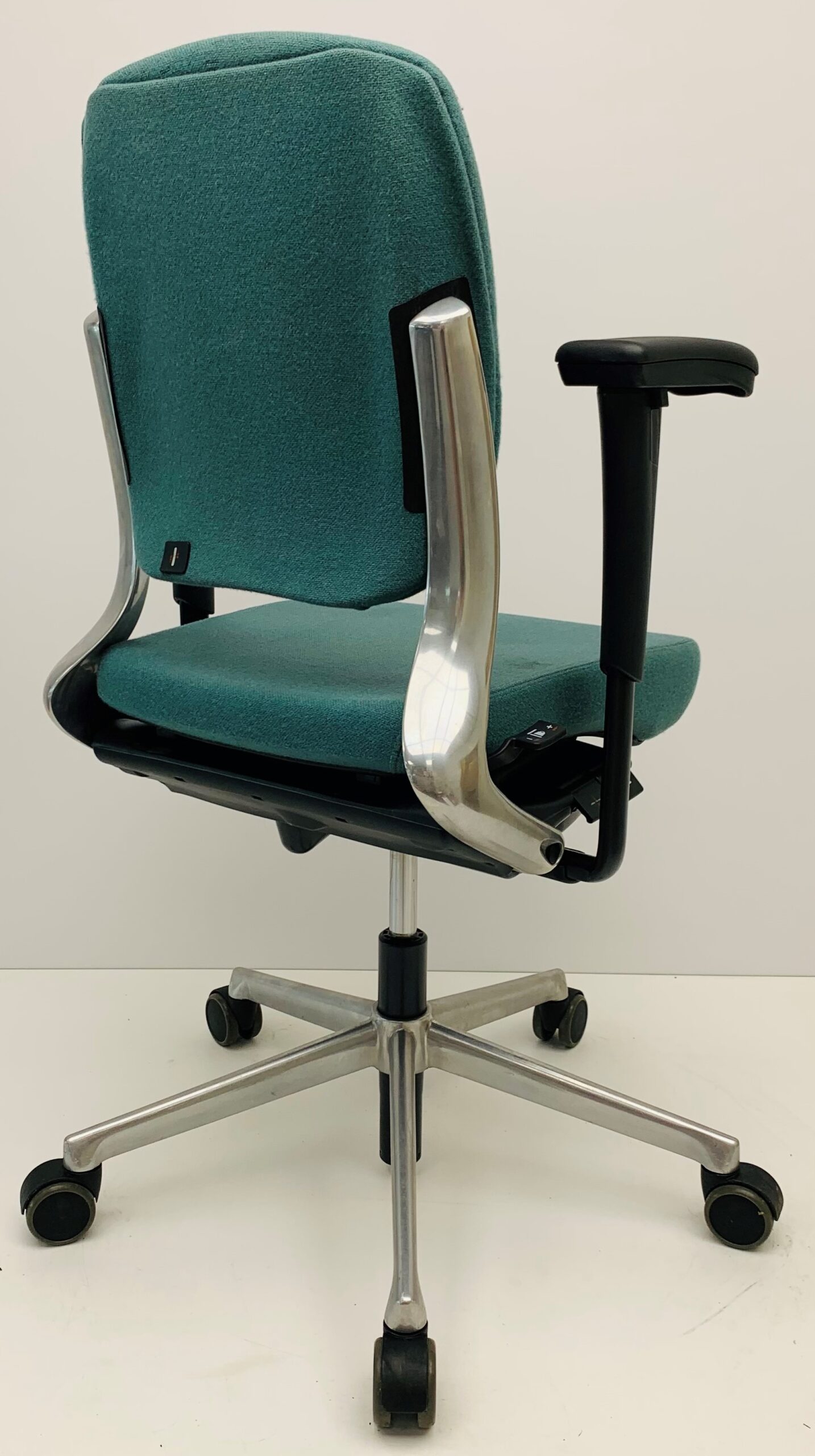 Bureaustoel Ahrend 230 middelhoge rug groen