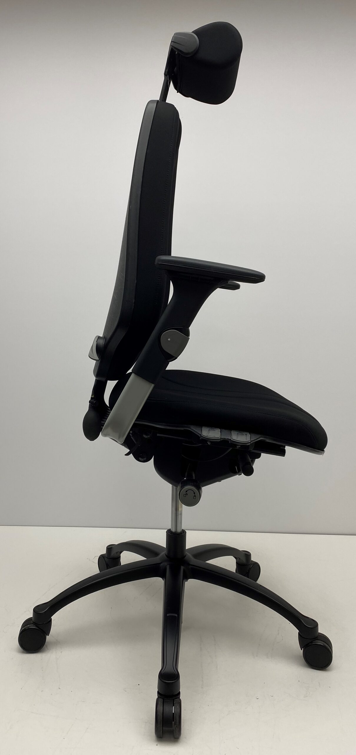 Bureaustoel RH Logic 400 zwart nieuwe stof