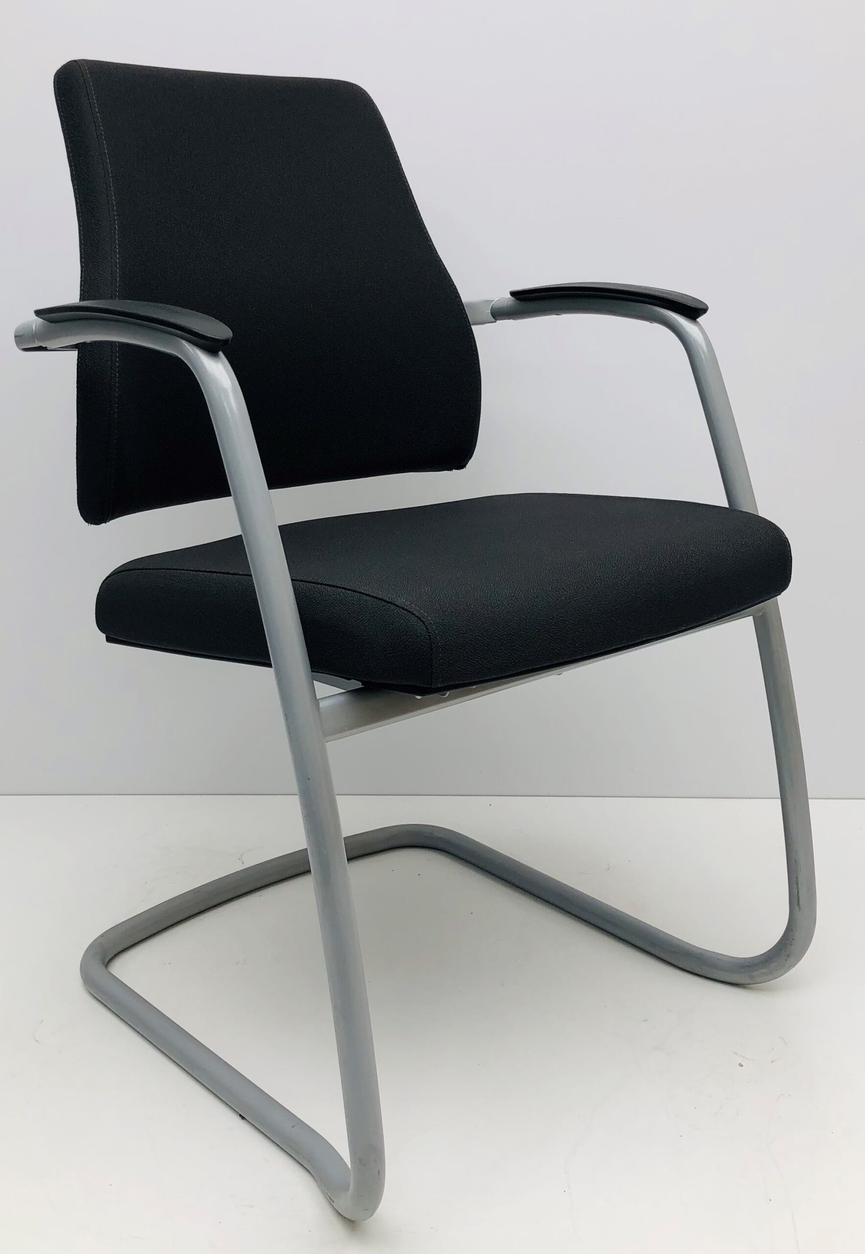 Vergaderstoel BMA Axia Visit antraciet