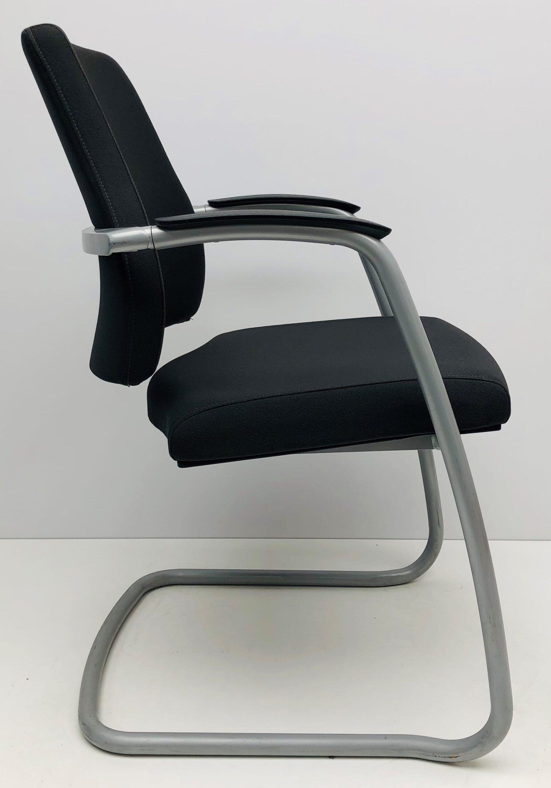 Vergaderstoel BMA Axia Visit antraciet