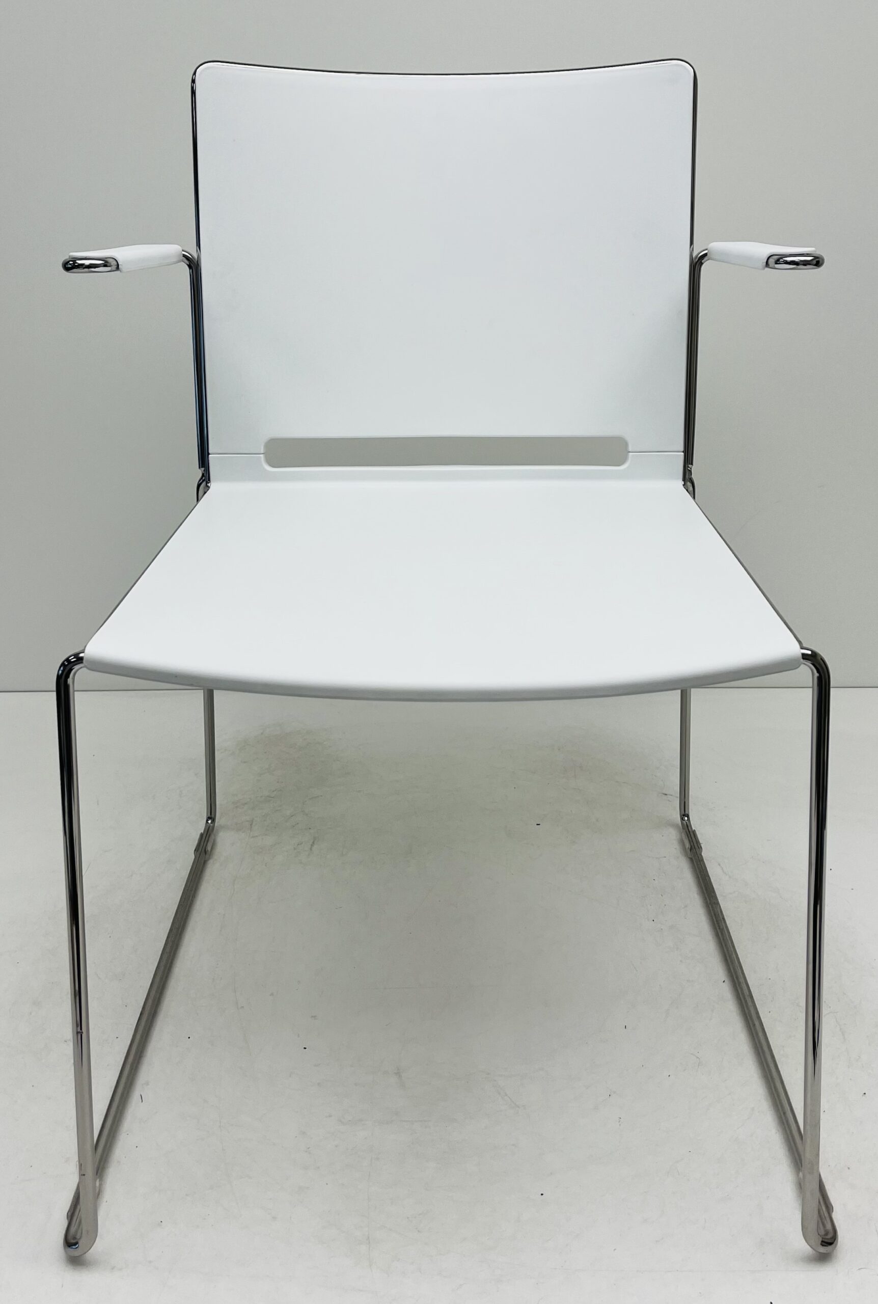 Vergaderstoel Markant Pep wit