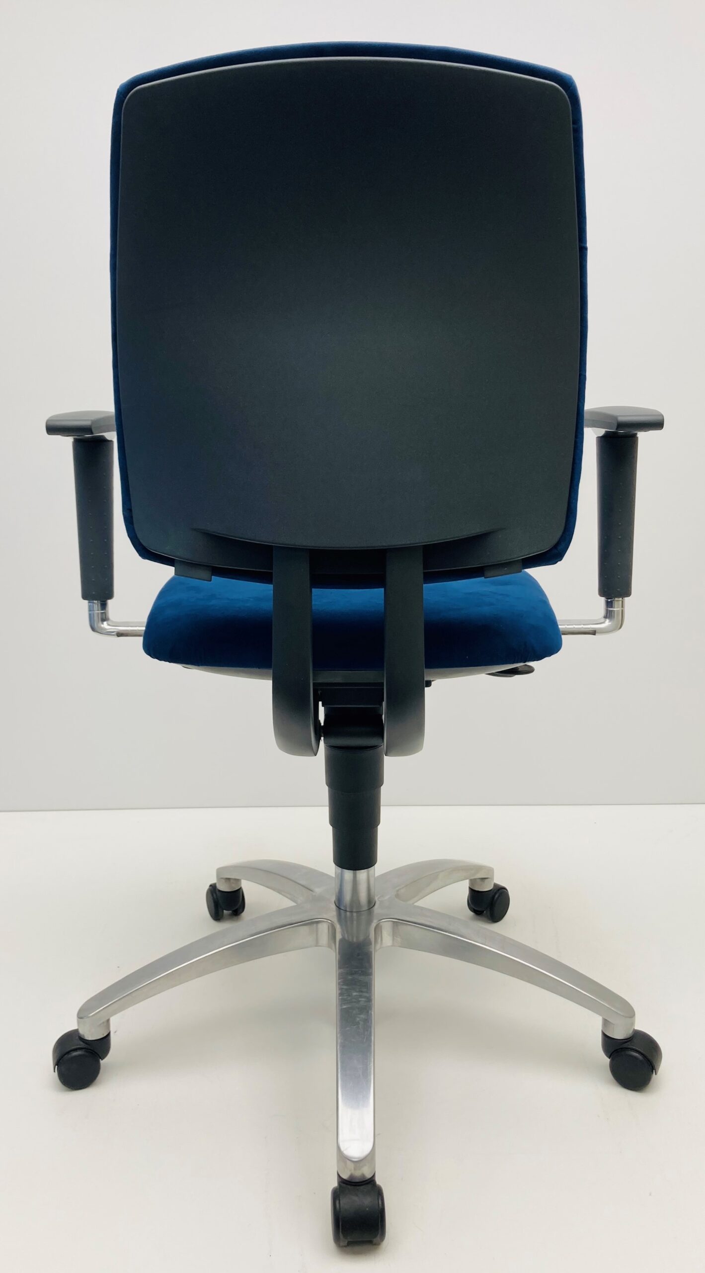 Bureaustoel Drabert Entrada Alcantara nieuwe stof blauw