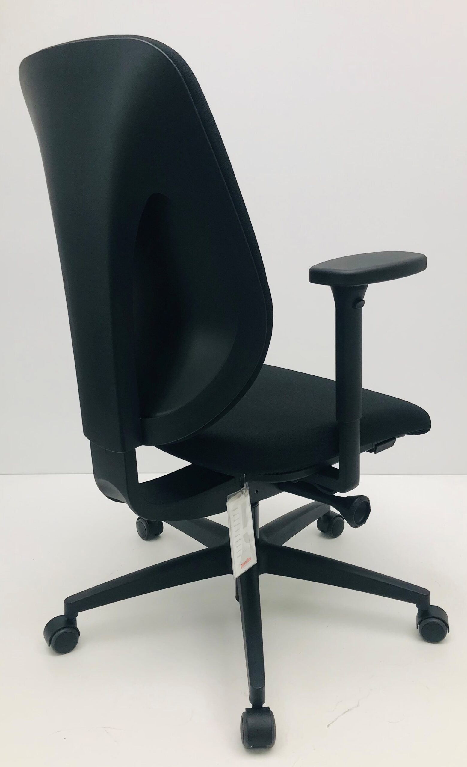 Bureaustoel Giroflex 353 zwart