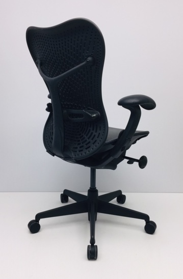 Bureaustoel Herman Miller Mirra grijs