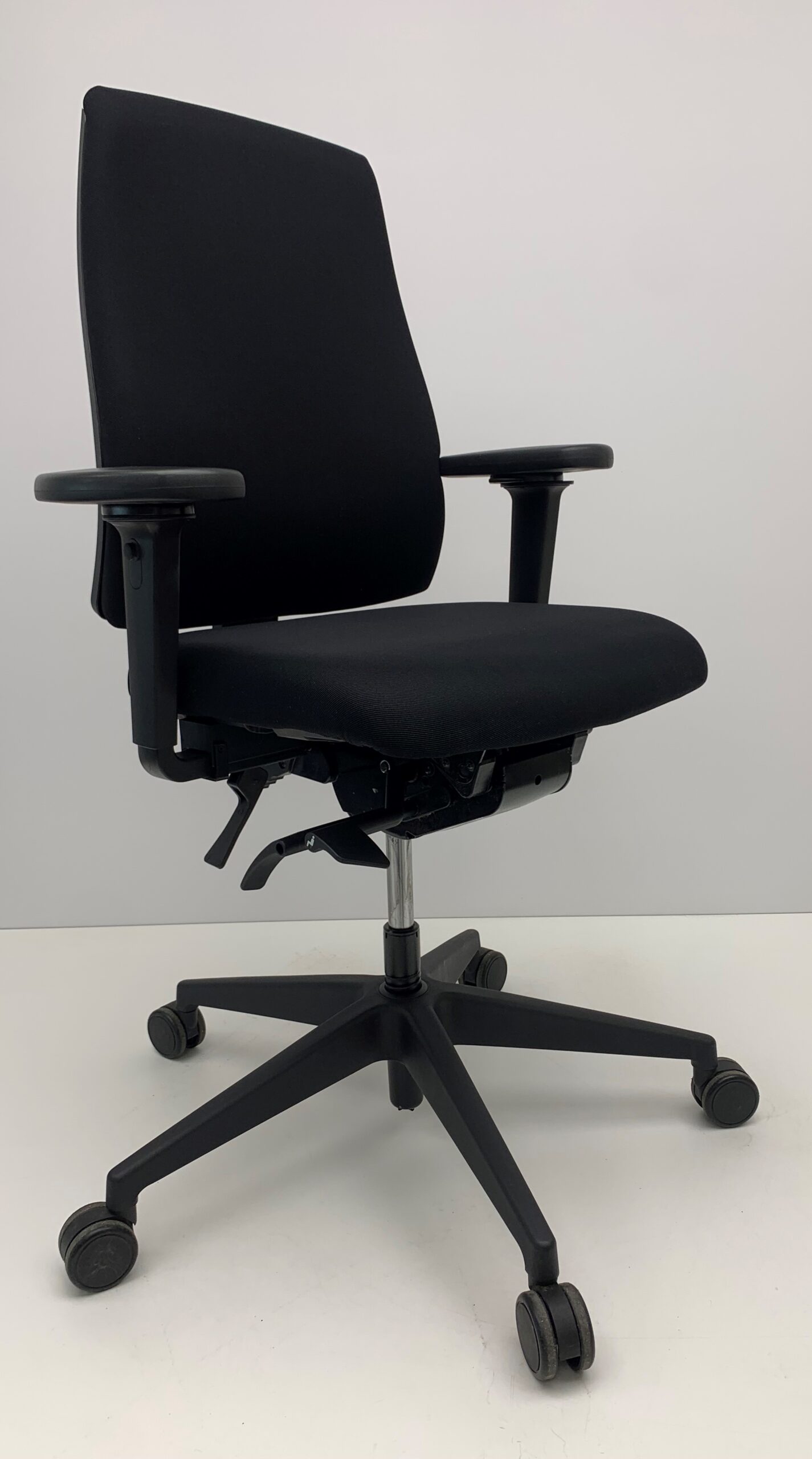 Bureaustoel Interstuhl 154 G 3D nieuwe stof