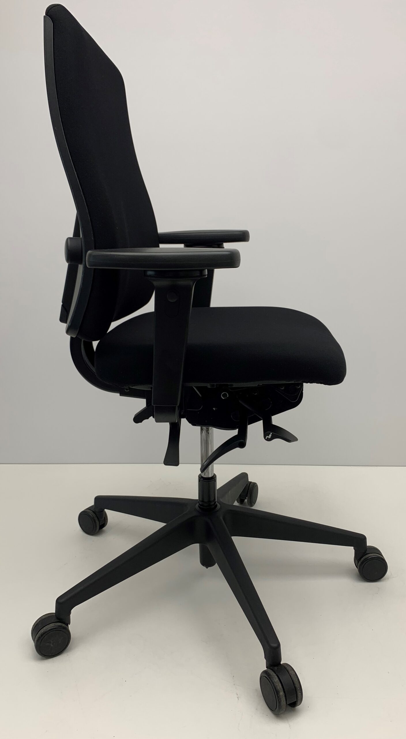 Bureaustoel Interstuhl 154 G 3D nieuwe stof