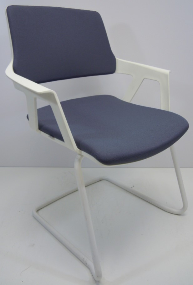 Vergaderstoel bijzetstoel Interstuhl Movy 56M0 grijs