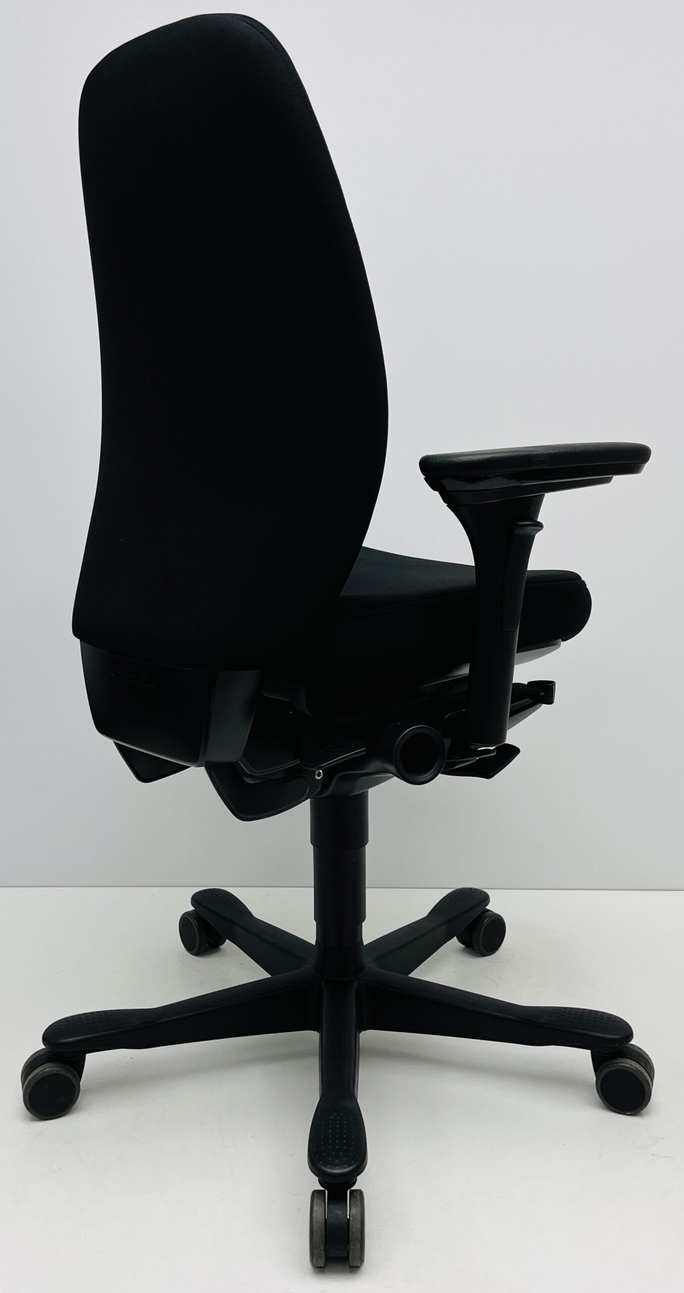 Bureaustoel Kinnarps 9000 zwart nieuwe stof