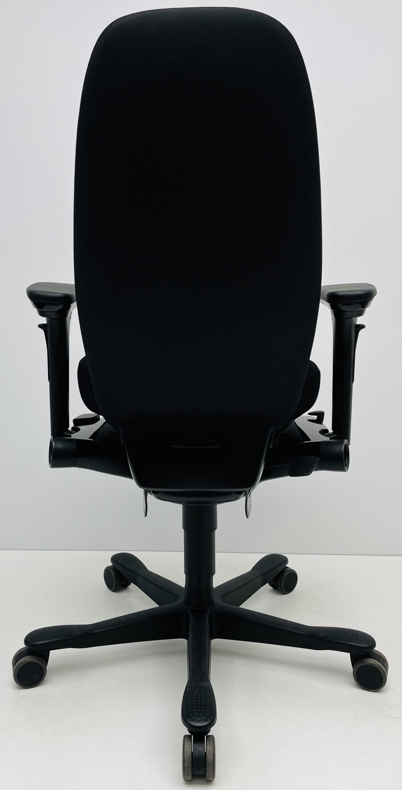 Bureaustoel Kinnarps 9000 zwart nieuwe stof