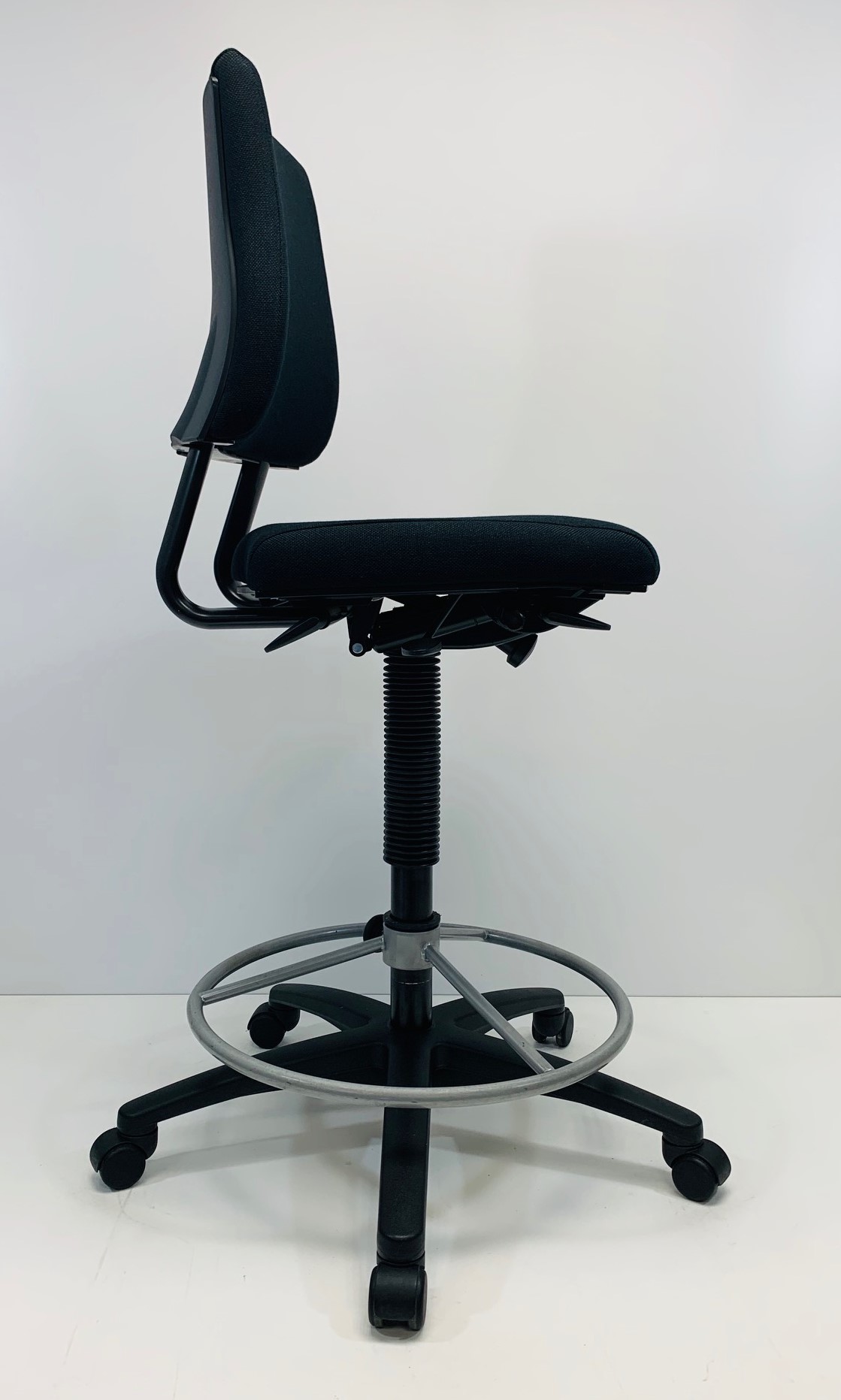 Kassastoel, loketstoel, bootstoel BMA Axia Office middelhoge rug nieuwe stof