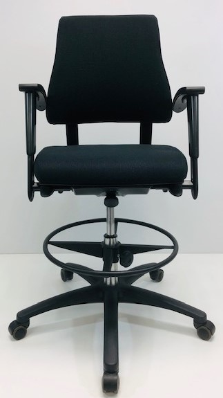 Loketstoel BMA Axia Office middelhoog zwart nieuwe stof