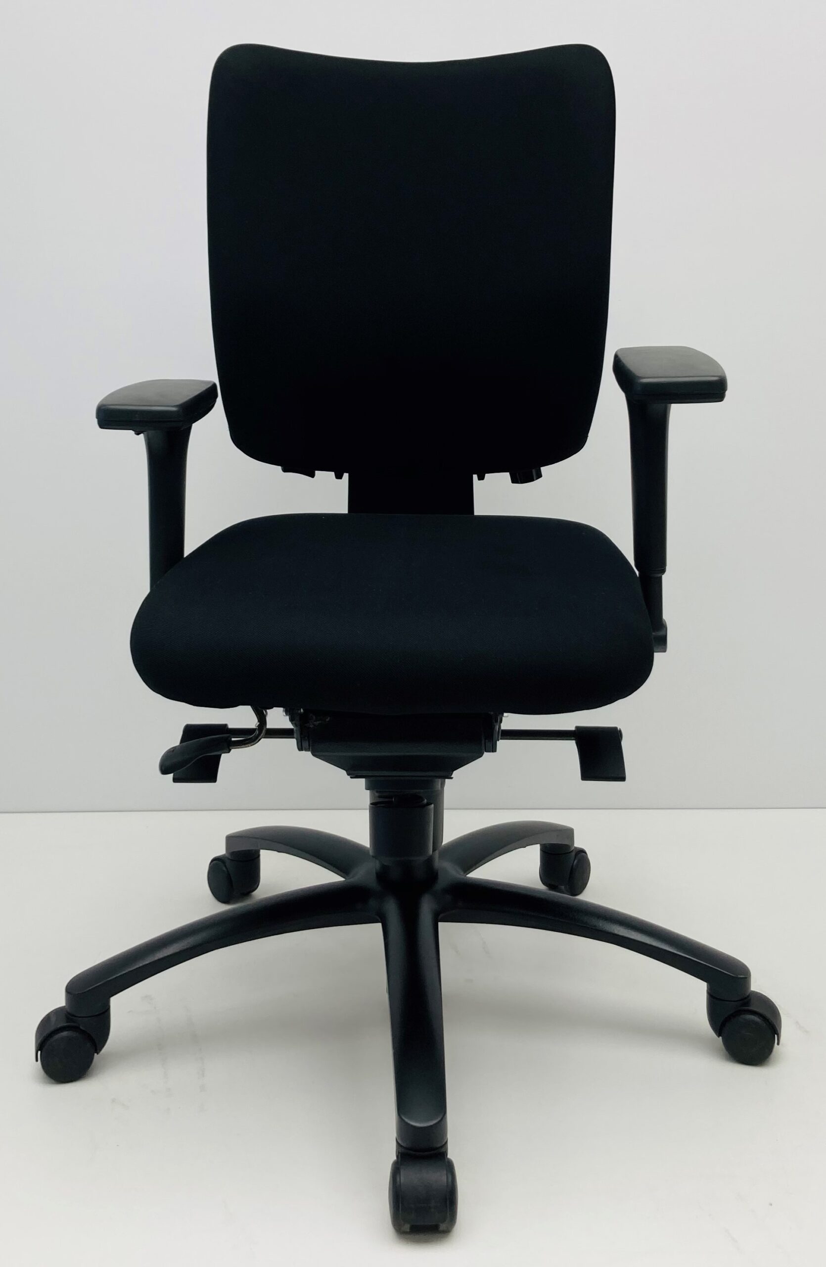 Bureaustoel Viasit Innova zwarte nieuwe stof