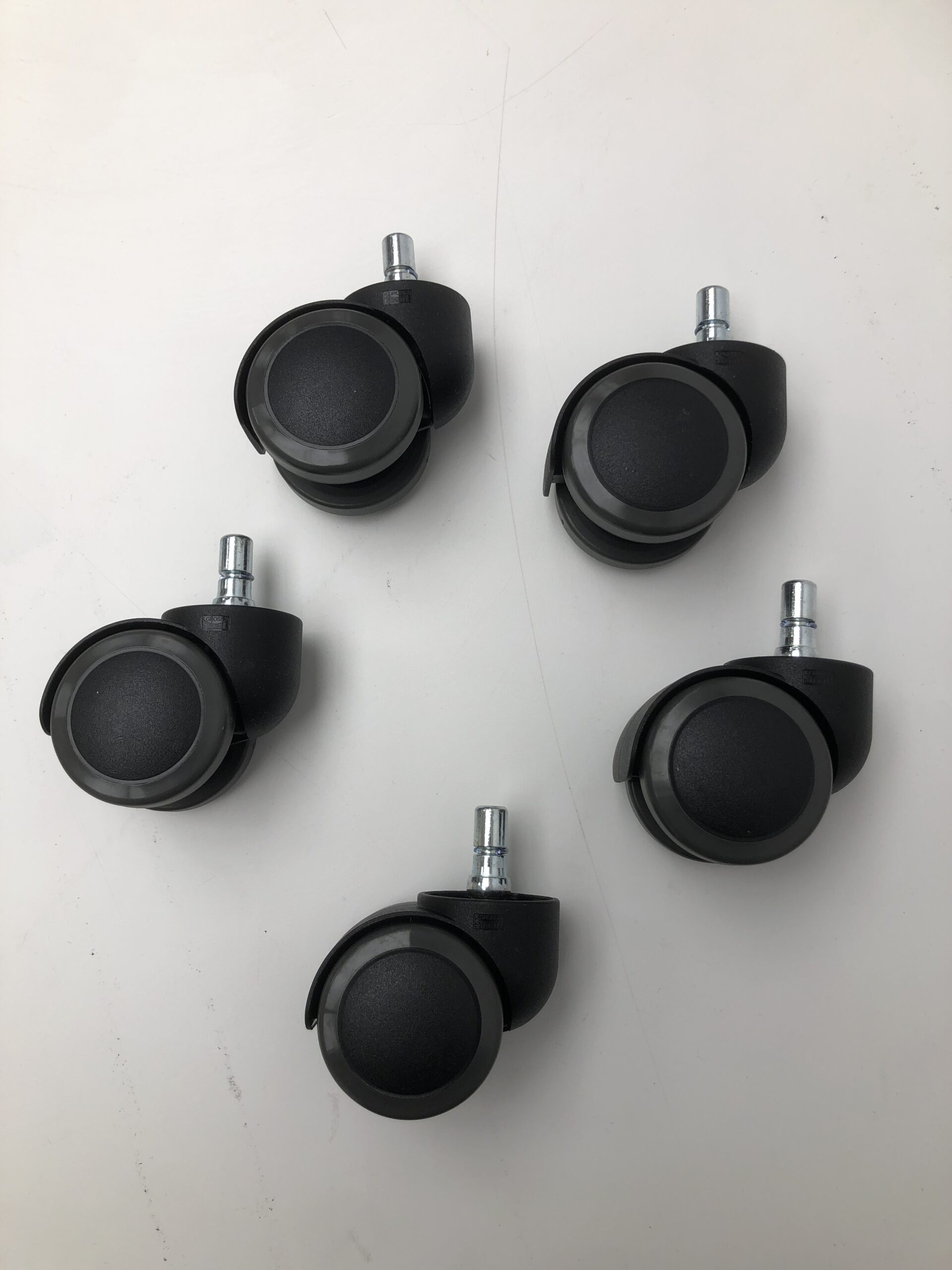 Comforto wielen voor harde vloeren LET OP asmaat 10 mm, wieltjes set van 5 st.