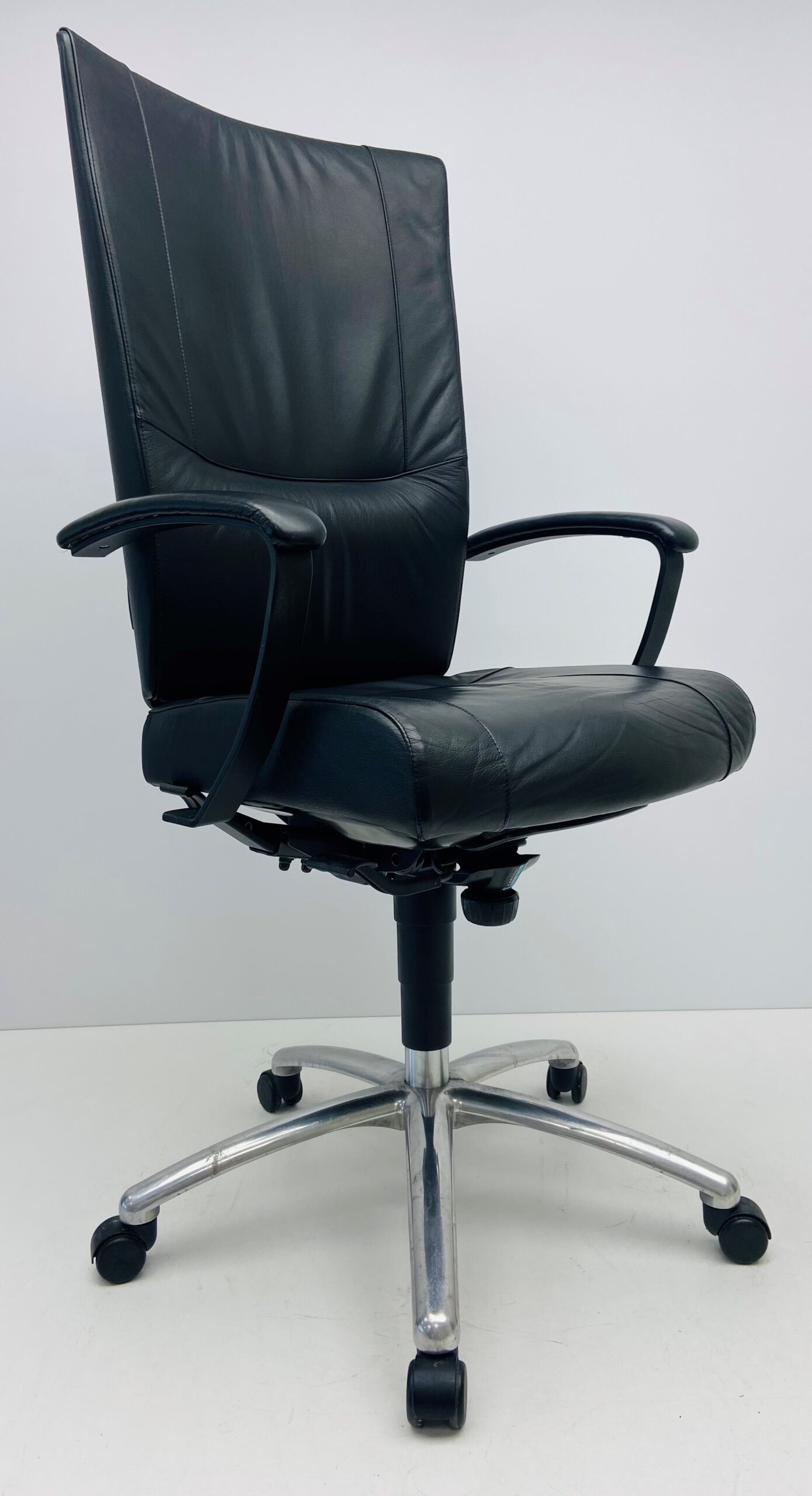 Bureaustoel Kinnarps Kapton zwart leder