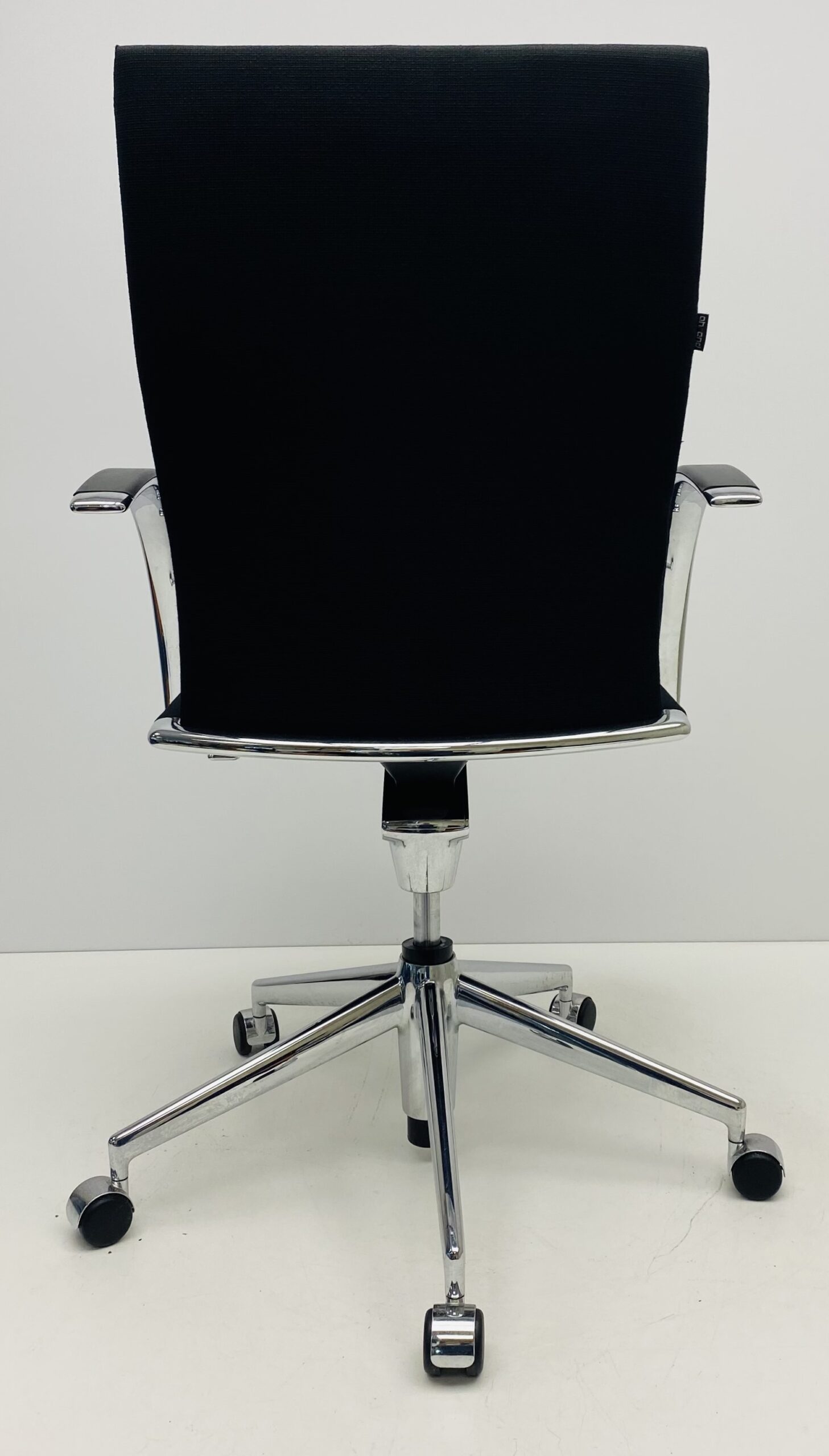 Vergaderstoel Ahrend 350 zwart