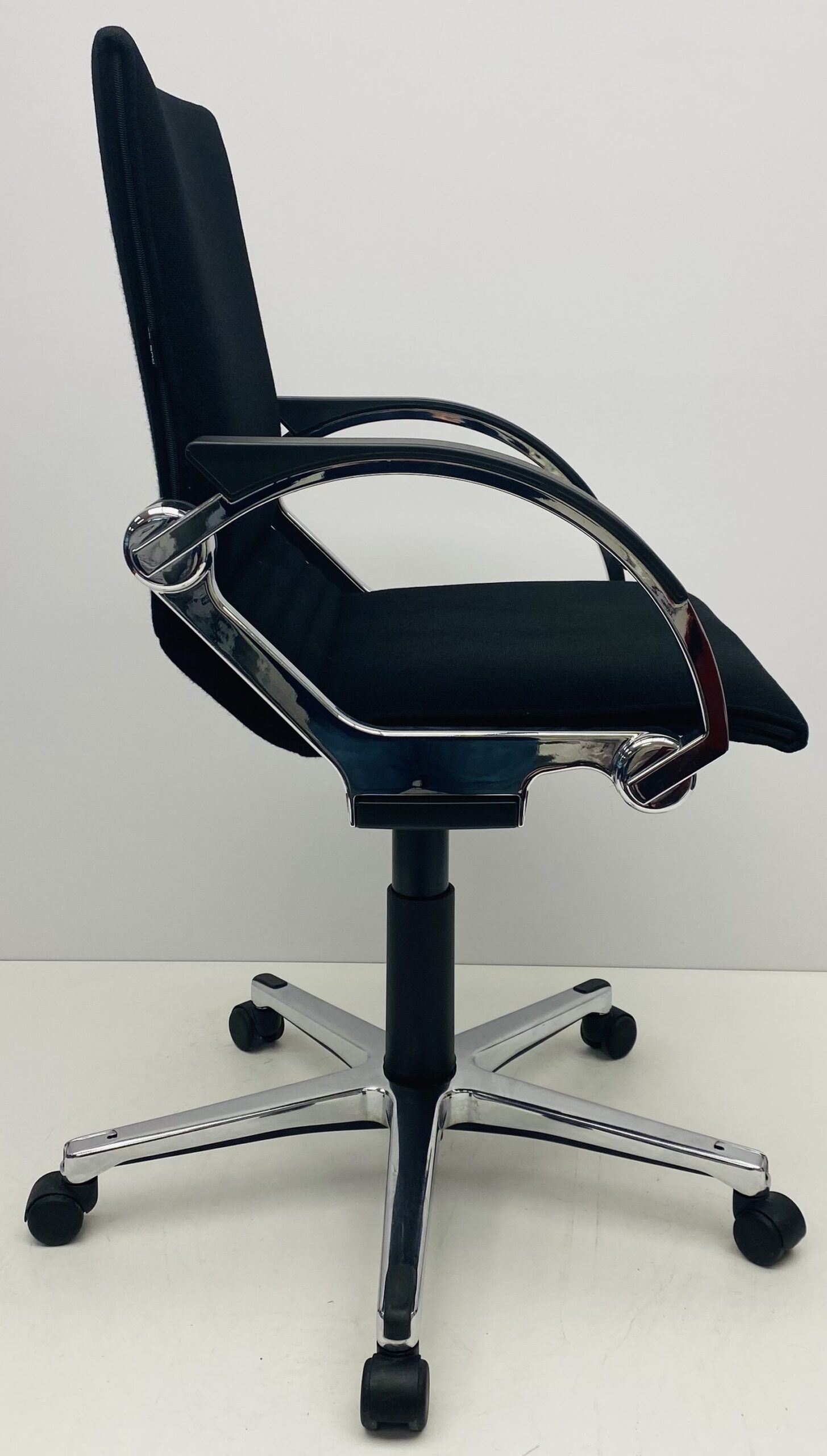 Bureaustoel Ahrend 5573 zwart