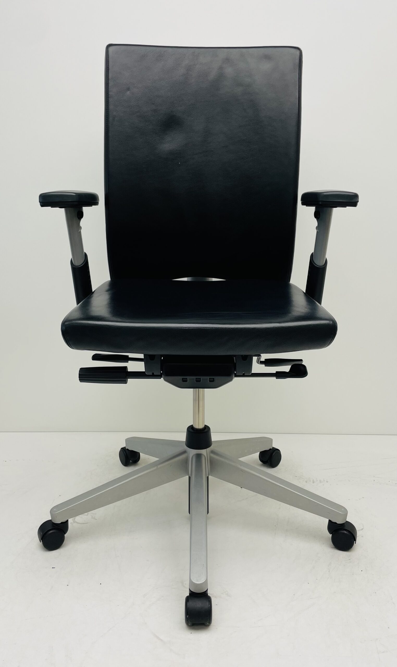 Bureaustoel Comforto DX88 zwart leder